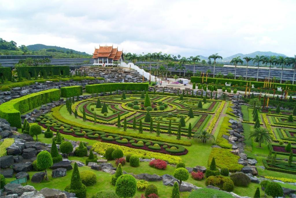 Rose Bay Resort Pattaya Luaran gambar