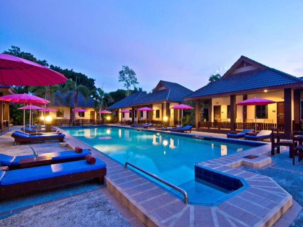 Rose Bay Resort Pattaya Luaran gambar