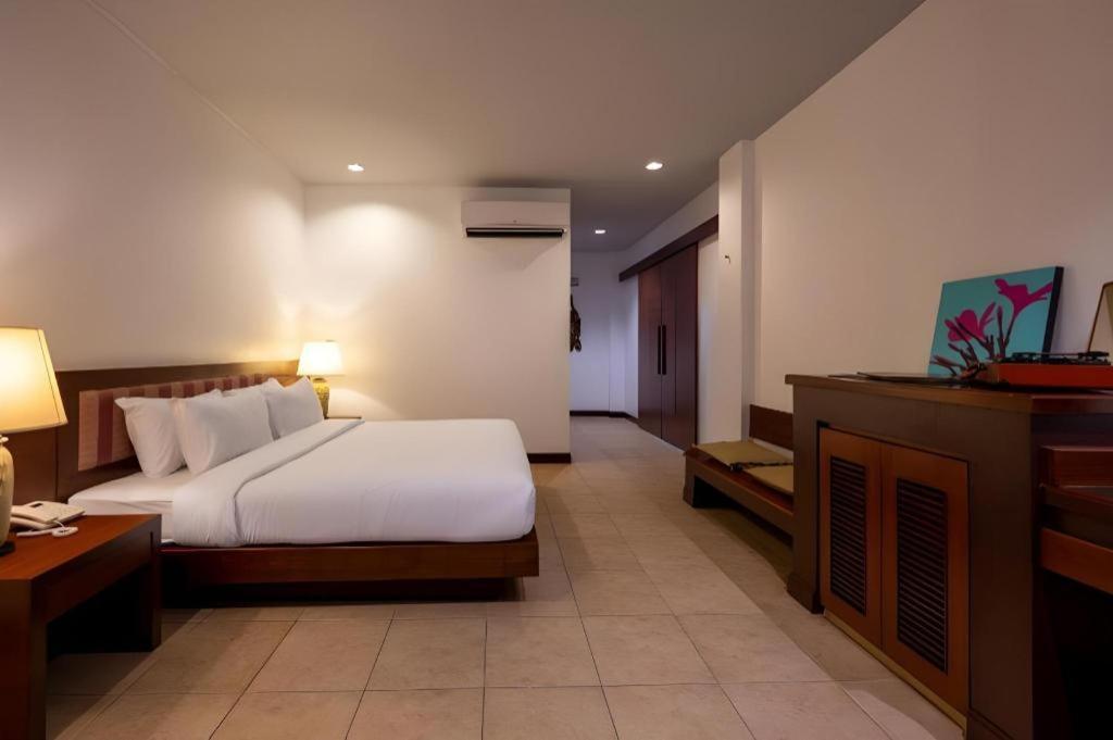 Rose Bay Resort Pattaya Luaran gambar
