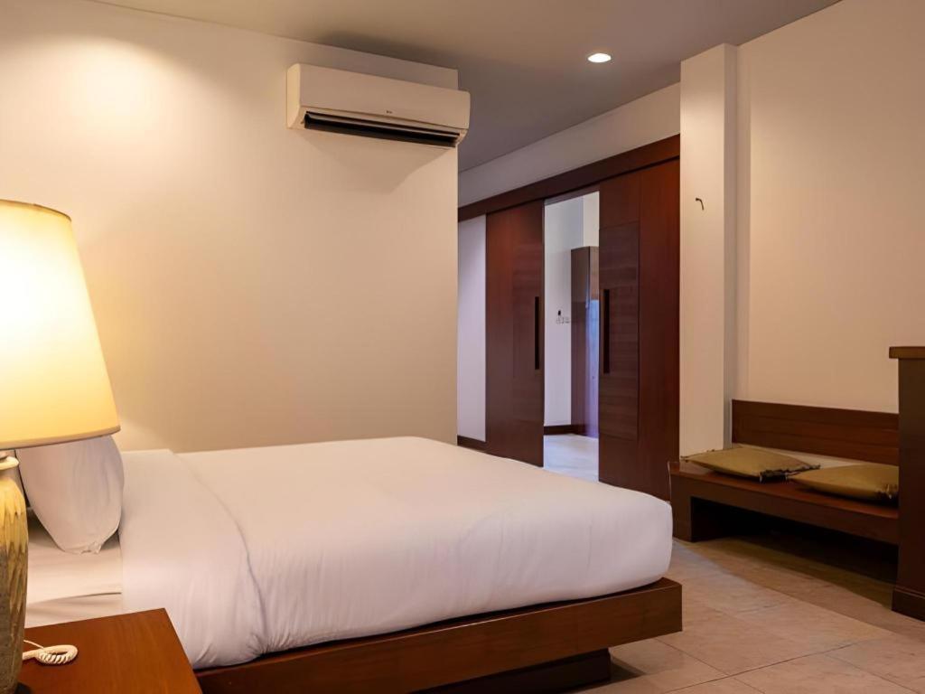 Rose Bay Resort Pattaya Luaran gambar