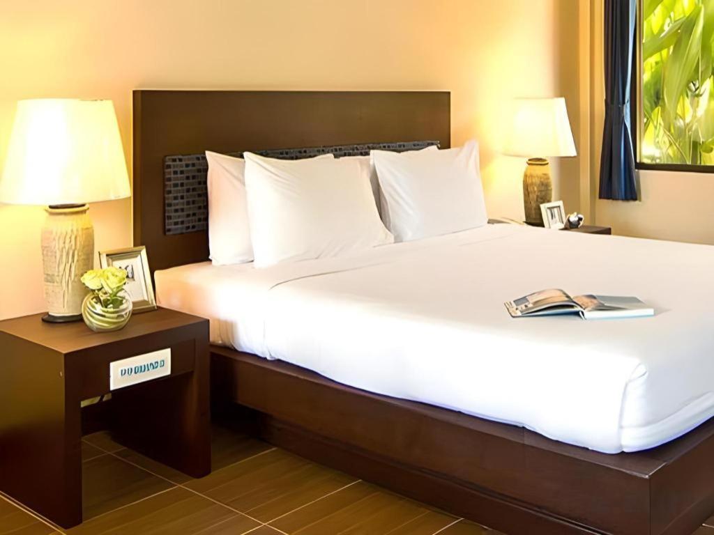 Rose Bay Resort Pattaya Luaran gambar
