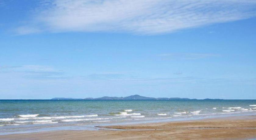 Rose Bay Resort Pattaya Luaran gambar