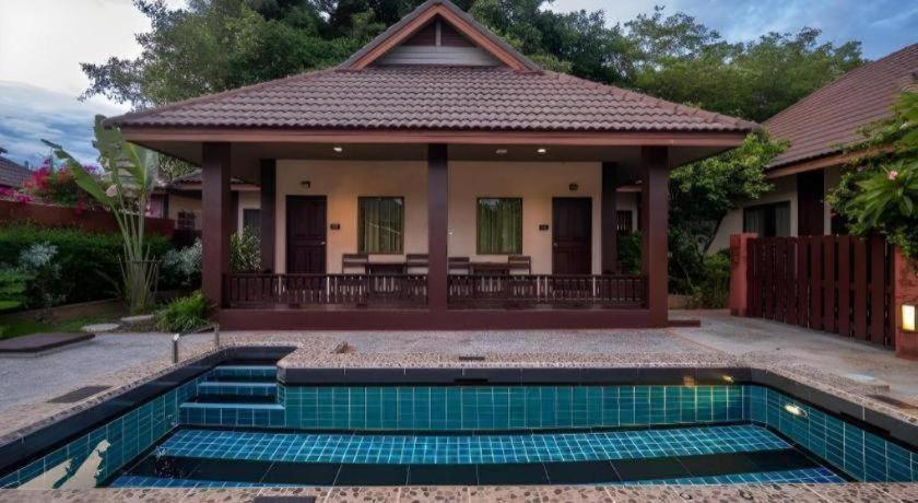 Rose Bay Resort Pattaya Luaran gambar