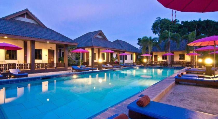 Rose Bay Resort Pattaya Luaran gambar